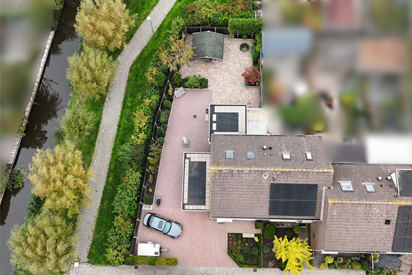 Foto - Verkocht onder voorbehoud: Ruimte, comfort en een heerlijke tuin! Welkom aan ’t Magesijn 76 in Klundert!
